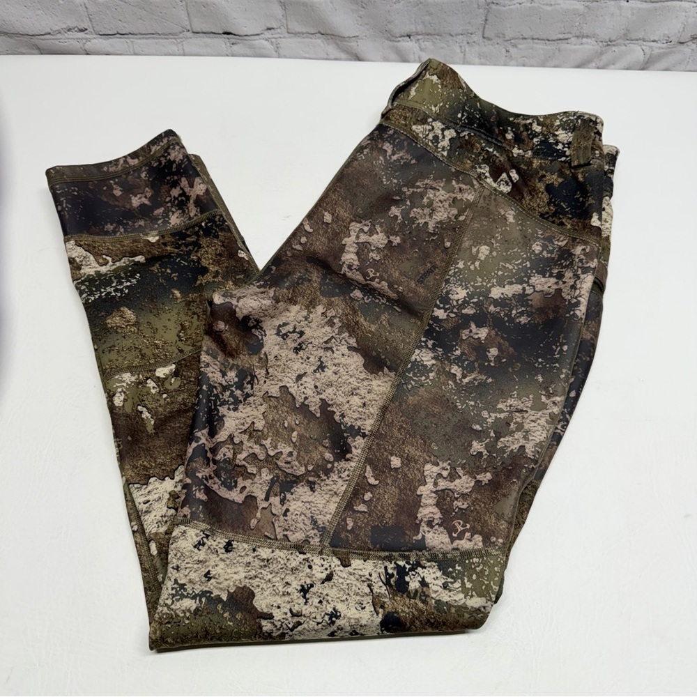She outdoors Camouflage Leggings/pants hiking size XL